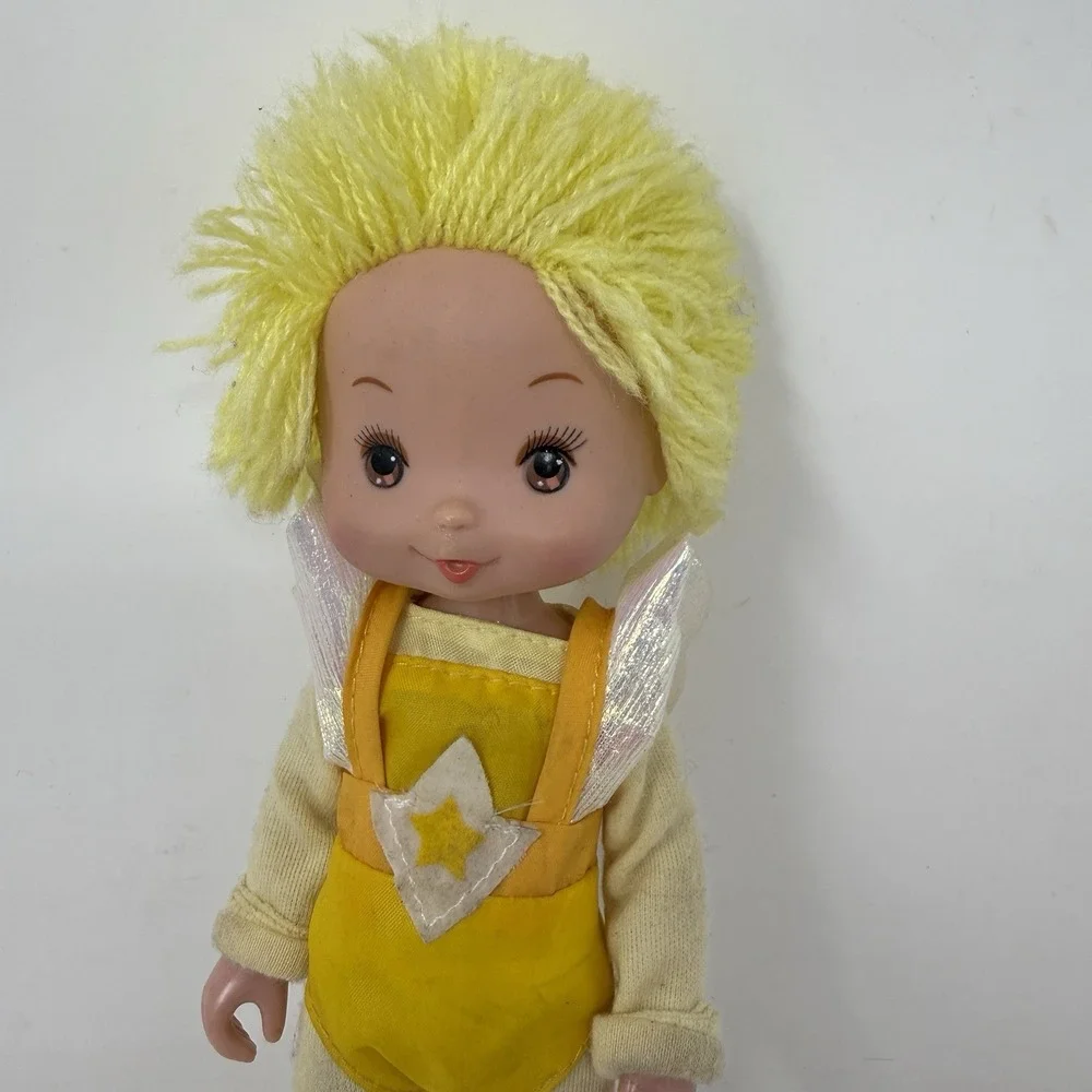 Vintage Rainbow Bright Canary Yellow 1983 Poseable Doll Hallmark